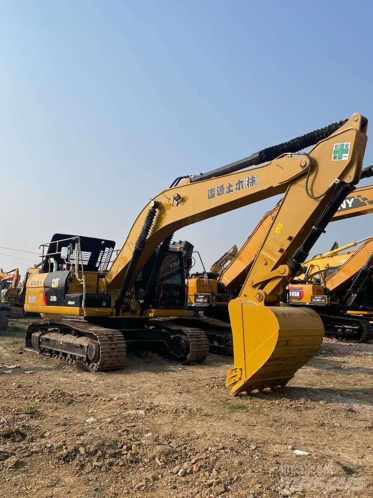 CAT 329 D Εκσκαφείς με ερπύστριες