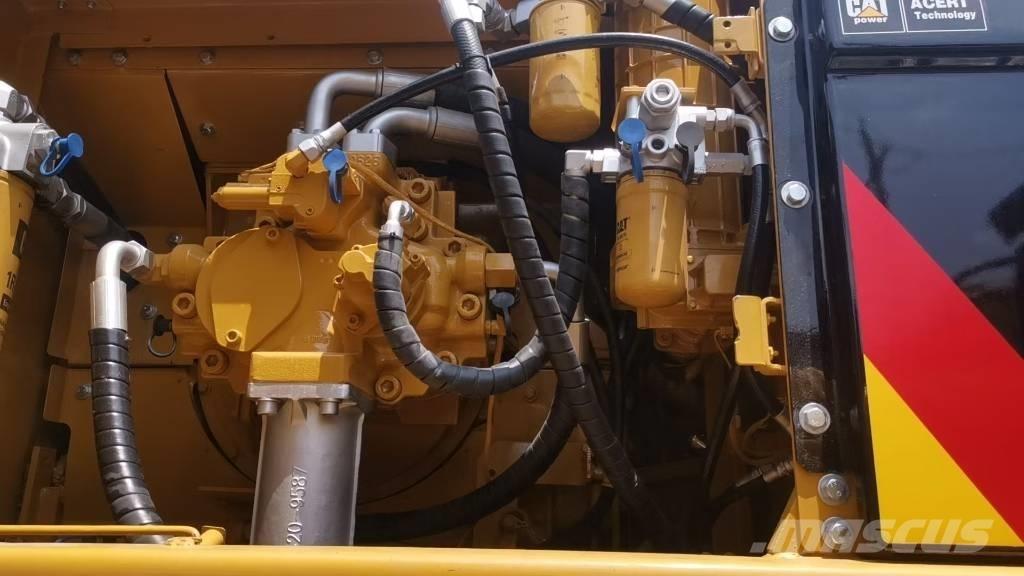 CAT 340 D L Εκσκαφείς με ερπύστριες