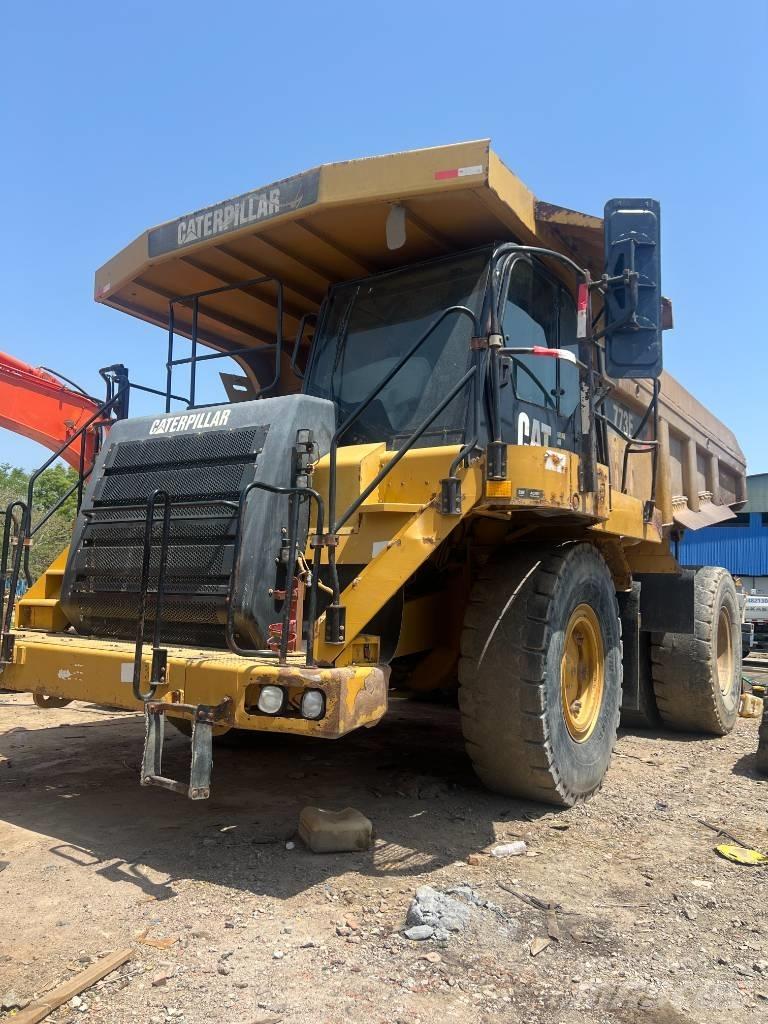 CAT 773F Άκαμπτα Dumper με ανατρεπόμενο κάδο