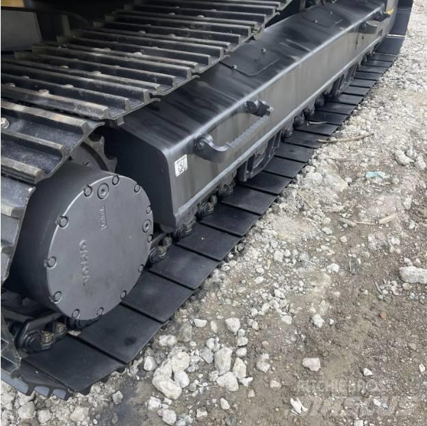 Volvo EC240D Εκσκαφείς με ερπύστριες