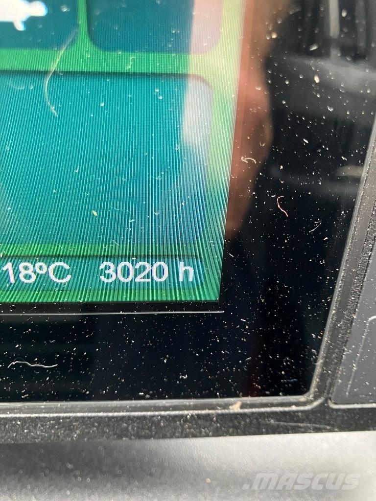 John Deere 1470G Θεριζοαλωνιστικές μηχανές