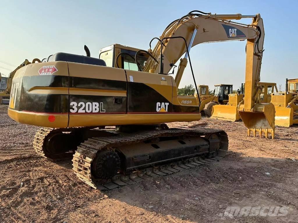 CAT 320 B L Εκσκαφείς με ερπύστριες