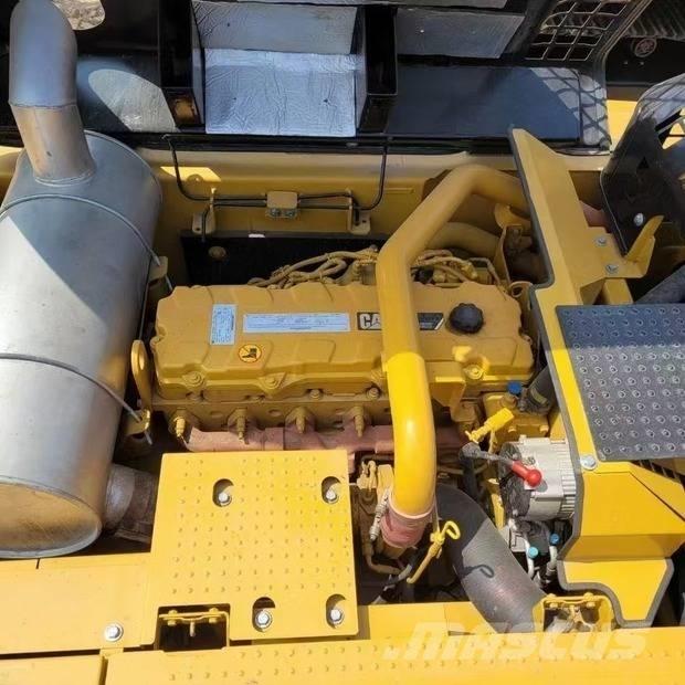 CAT 336 D2 Εκσκαφείς με ερπύστριες