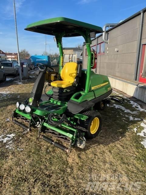 John Deere 7200 A Χορτοκοπτικά διαύλων
