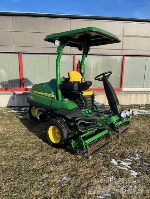 John Deere 7200 A Χορτοκοπτικά διαύλων