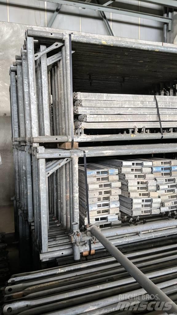 Hünnebeck BOSTA 70 Εξοπλισμός σκαλωσιών