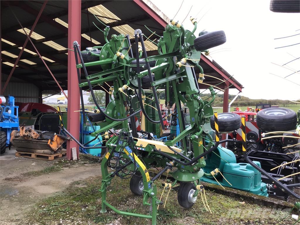 Krone Vendro 820 Τσουγκράνες και χορτοξηραντικές μηχανές