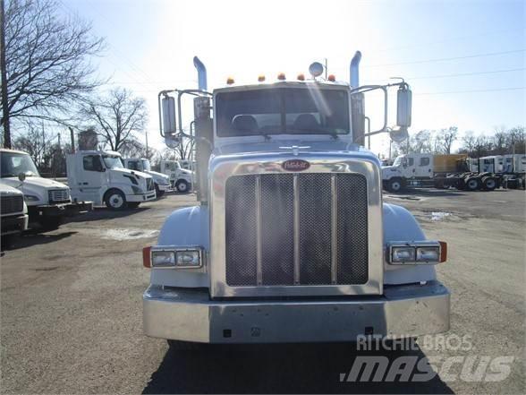 Peterbilt 365 Αποφρακτικά οχήματα