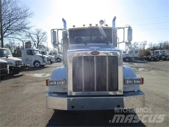 Peterbilt 365 Αποφρακτικά οχήματα