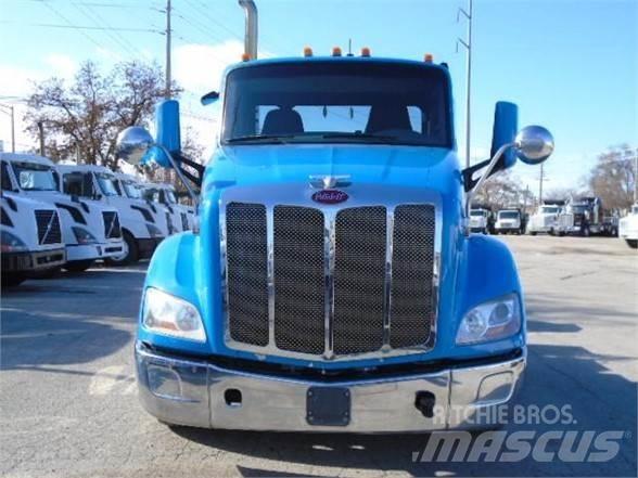 Peterbilt 579 Τράκτορες