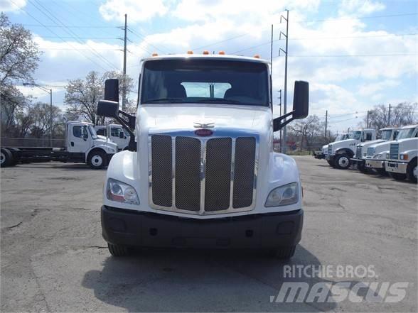Peterbilt 579 Τράκτορες