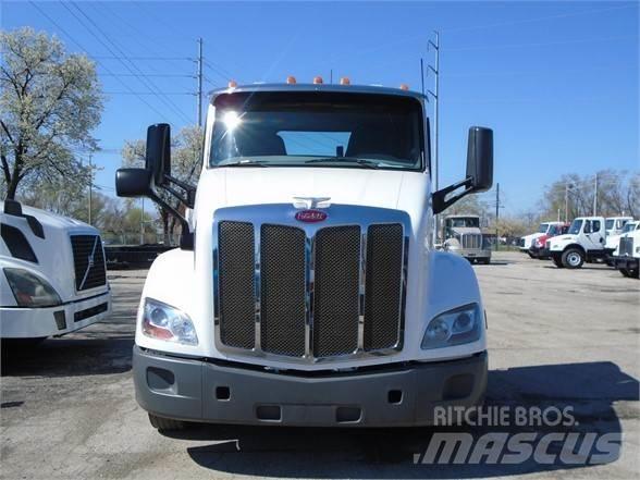 Peterbilt 579 Τράκτορες