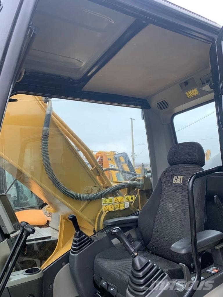 CAT 330 D2L Εκσκαφείς με ερπύστριες