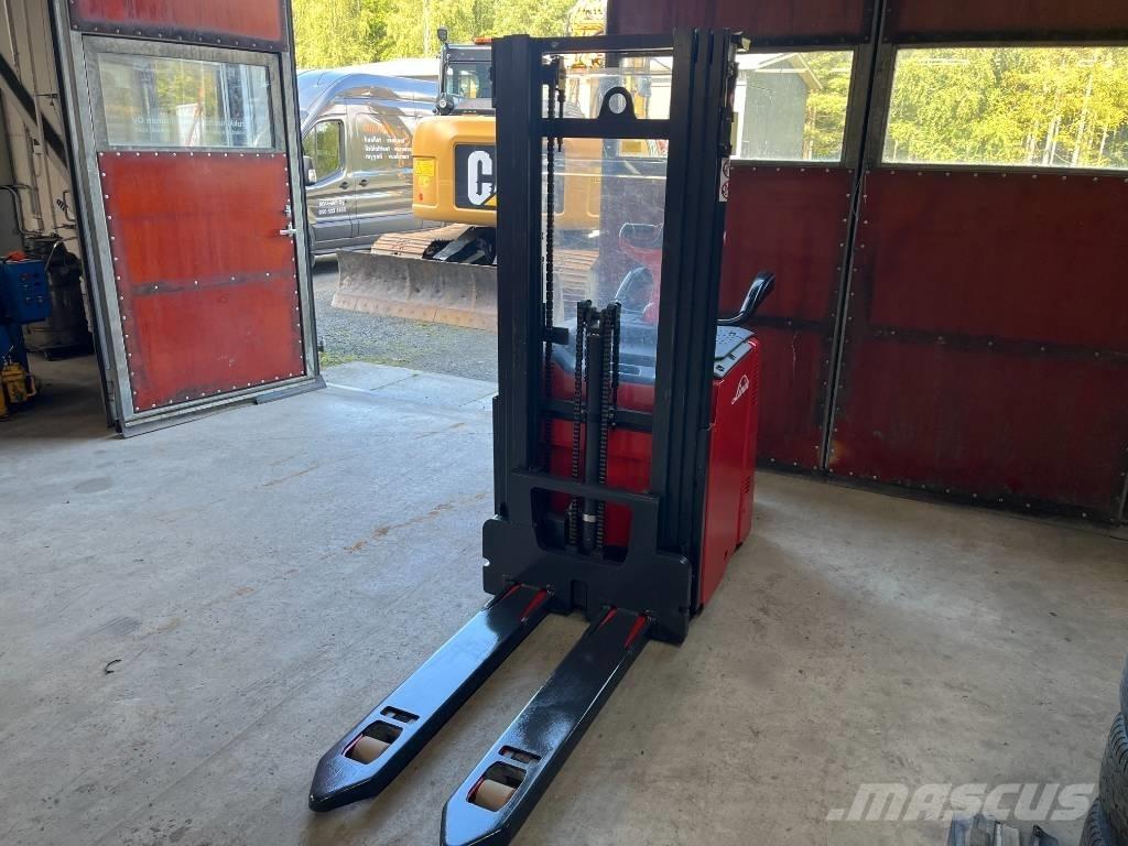 Linde D 14 AP Ηλεκτρικά παλετοφόρα με ιστό