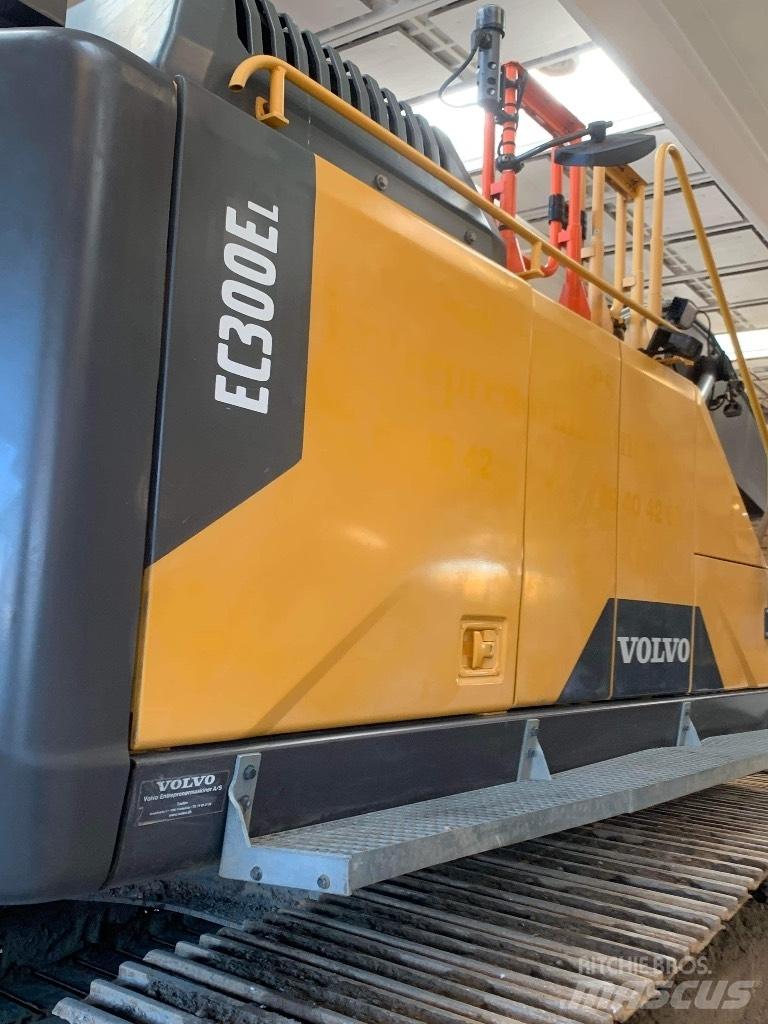 Volvo EC 300 E Εκσκαφείς με ερπύστριες