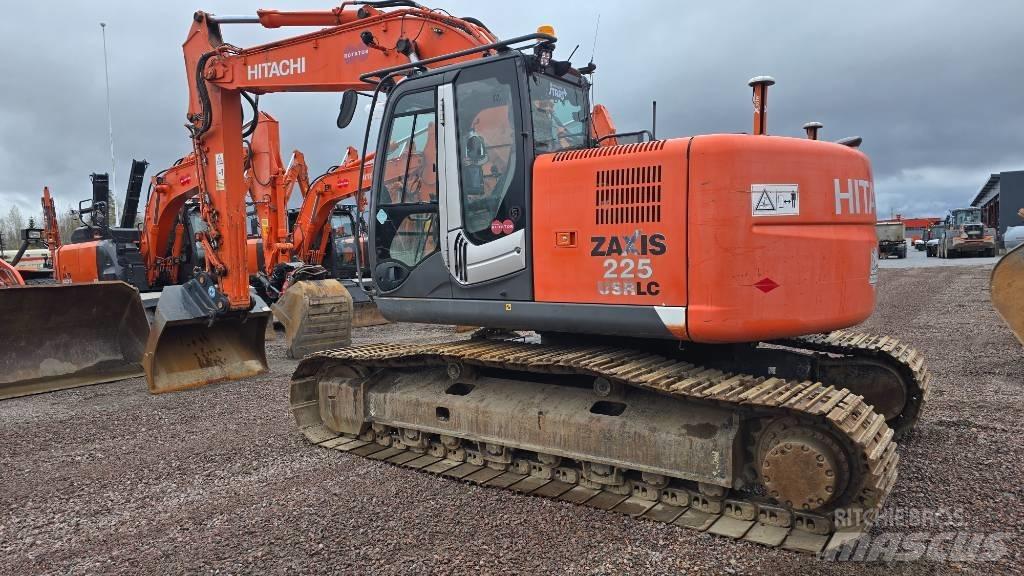 Hitachi ZX225USRLC-3 Εκσκαφείς με ερπύστριες