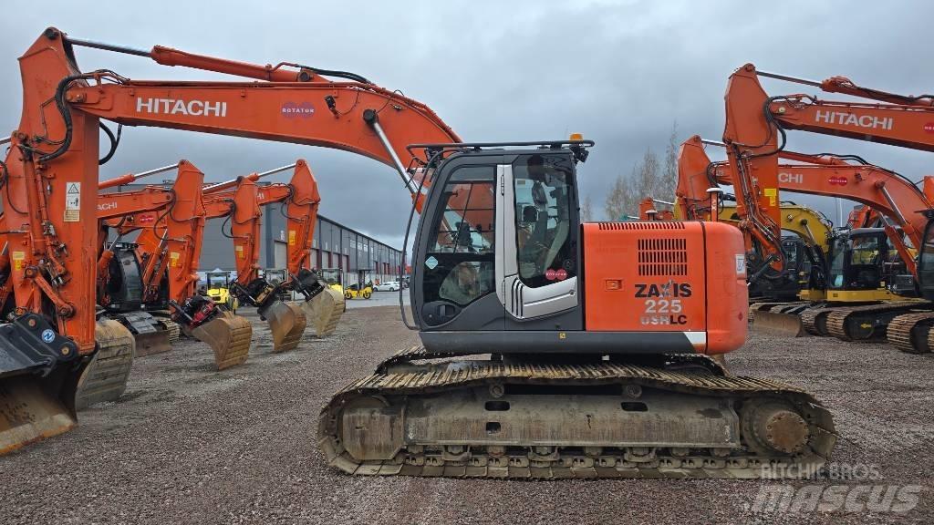 Hitachi ZX225USRLC-3 Εκσκαφείς με ερπύστριες