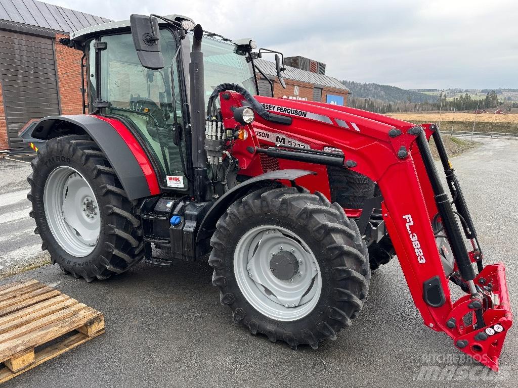 Massey Ferguson 5713 Τρακτέρ