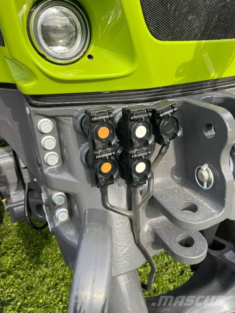CLAAS AXIO 930 Τρακτέρ