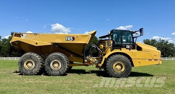 CAT 745 Σπαστό Dump Truck ADT