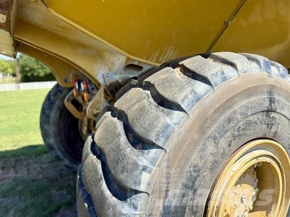 CAT 745 Σπαστό Dump Truck ADT