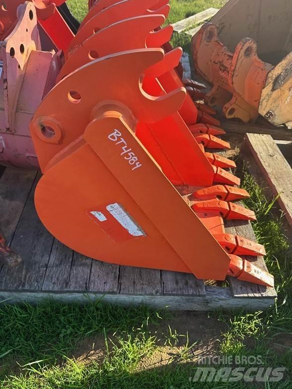 Kubota BT4584 Φορτωτάκια