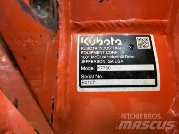 Kubota K7760 Κουβάδες