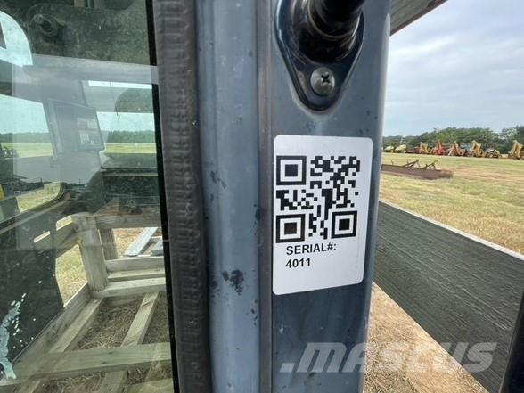 Kubota KX057-4 Καμπίνες και εσωτερικό