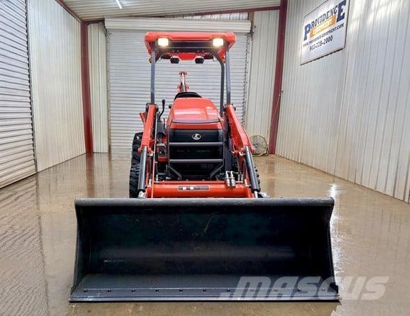 Kubota L47 Εκσκαφείς Φορτωτές τύπου JCB