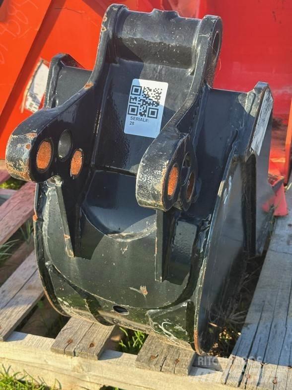 Kubota L5415A Κουβάδες