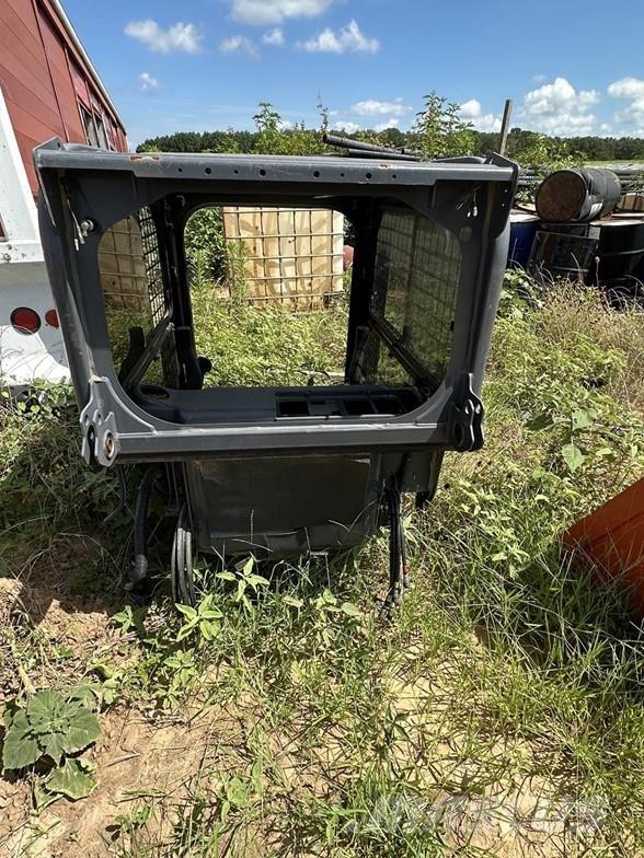 Kubota SVL Καμπίνες και εσωτερικό