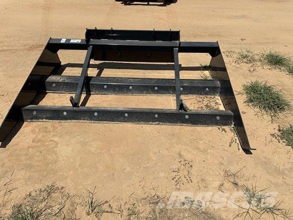 Titan  Κατασκευές - Άλλα