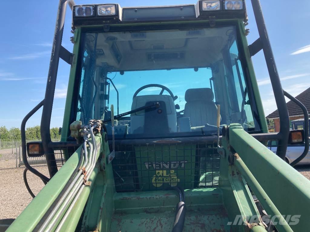 Fendt Xylon 524 Εμπρόσθιοι φορτωτές και σκαπτικά