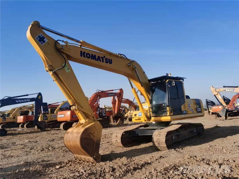 Komatsu PC 220-8 Εκσκαφείς με ερπύστριες