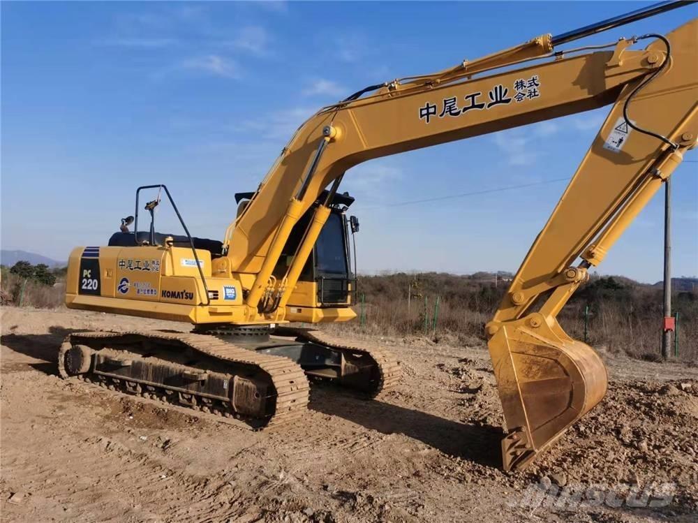 Komatsu PC 220-8 Εκσκαφείς με ερπύστριες