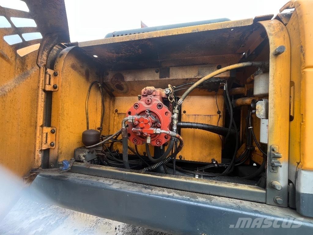 Hyundai 210-9 Εκσκαφείς με ερπύστριες