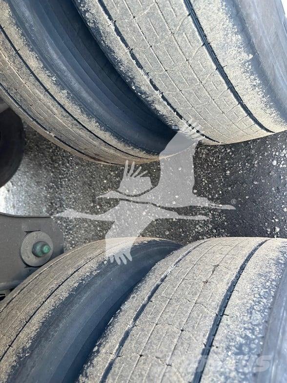 Utility 3000R Ημιρυμούλκες ψυγείο