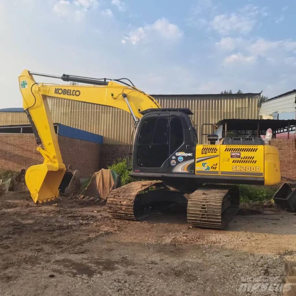 Kobelco SK200D Εκσκαφείς με ερπύστριες