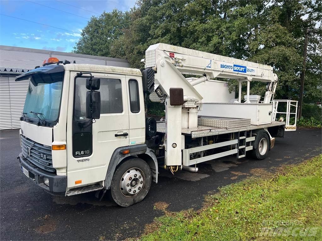 Volvo FL610 4X2 Φορτηγά με Γερανό