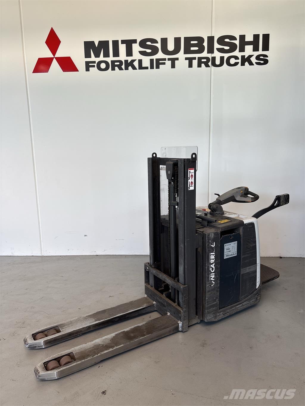 UniCarriers PDP200 Ηλεκτρικά παλετοφόρα με ιστό