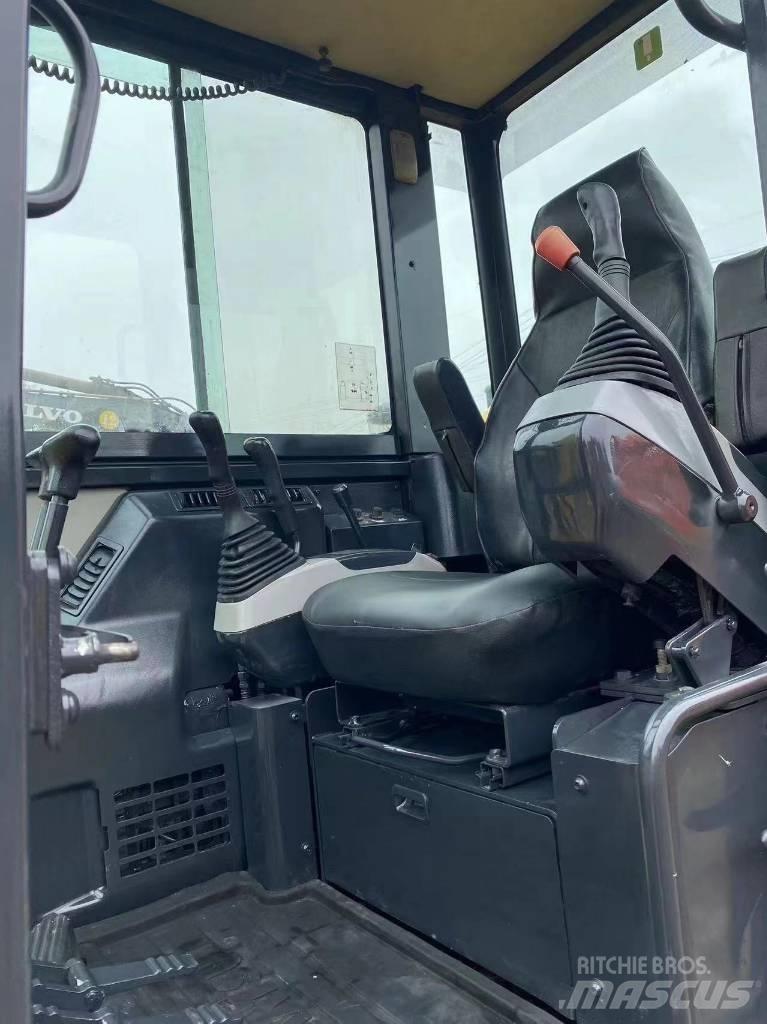 Komatsu PC 56-7 Εκσκαφάκι (διαβολάκι) < 7t