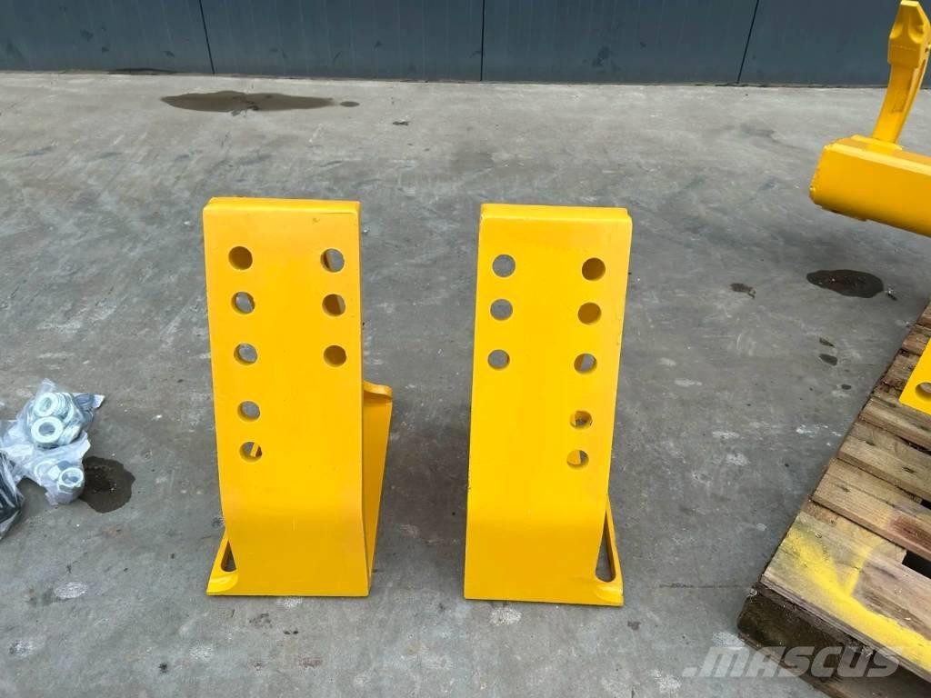 Komatsu D37 Εκχερσωτές