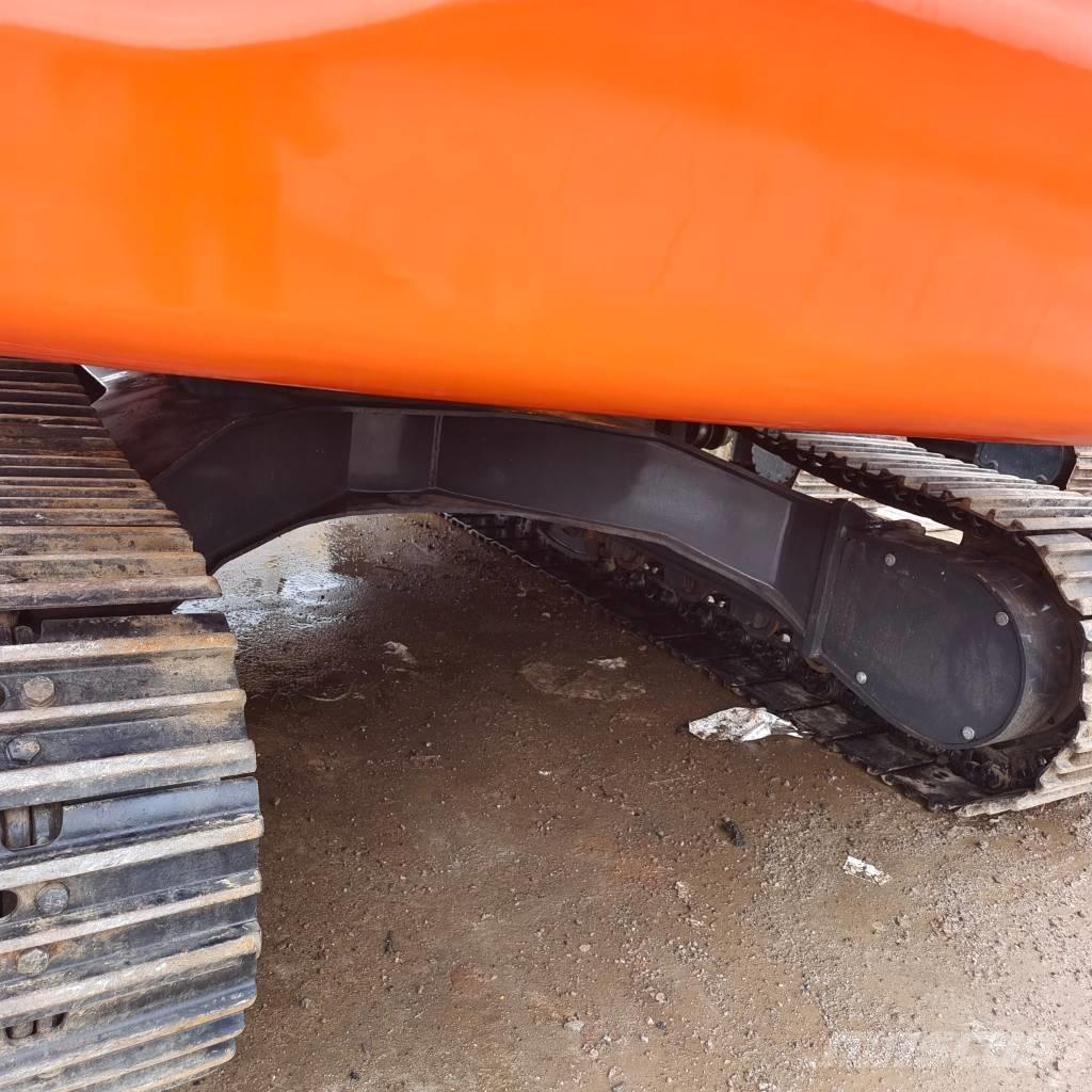 Doosan DX 225 Εκσκαφείς με ερπύστριες