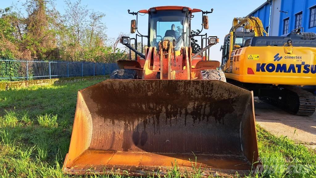 Hitachi W190 Φορτωτές με λάστιχα (Τροχοφόροι)