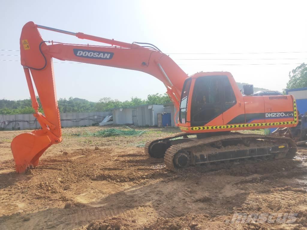 Doosan DH220LC-7 Εκσκαφείς με ερπύστριες