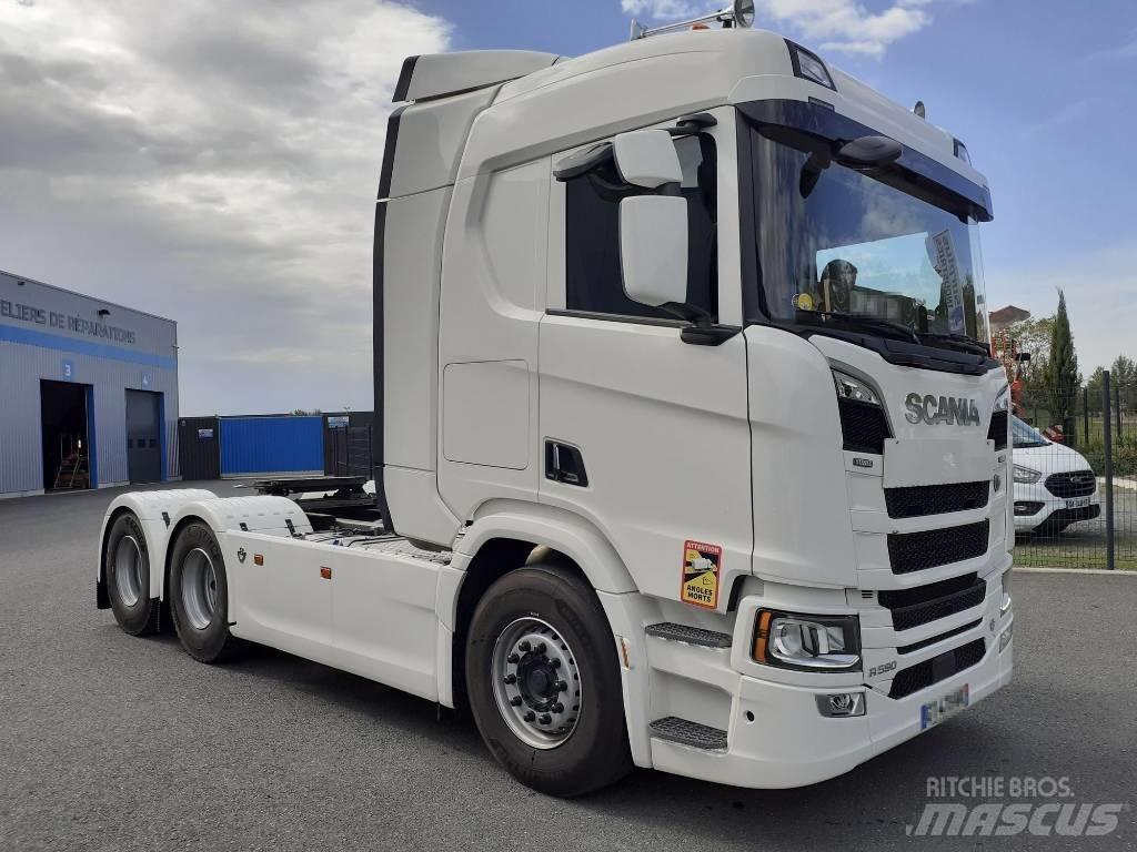 Scania R 590 V8 6x4 Τράκτορες
