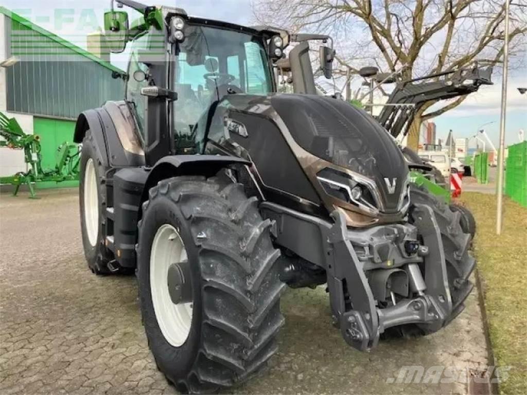 Valtra q285 Τρακτέρ