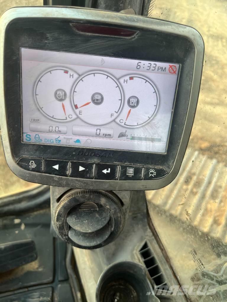Doosan DX225LC-9C Εκσκαφείς με ερπύστριες