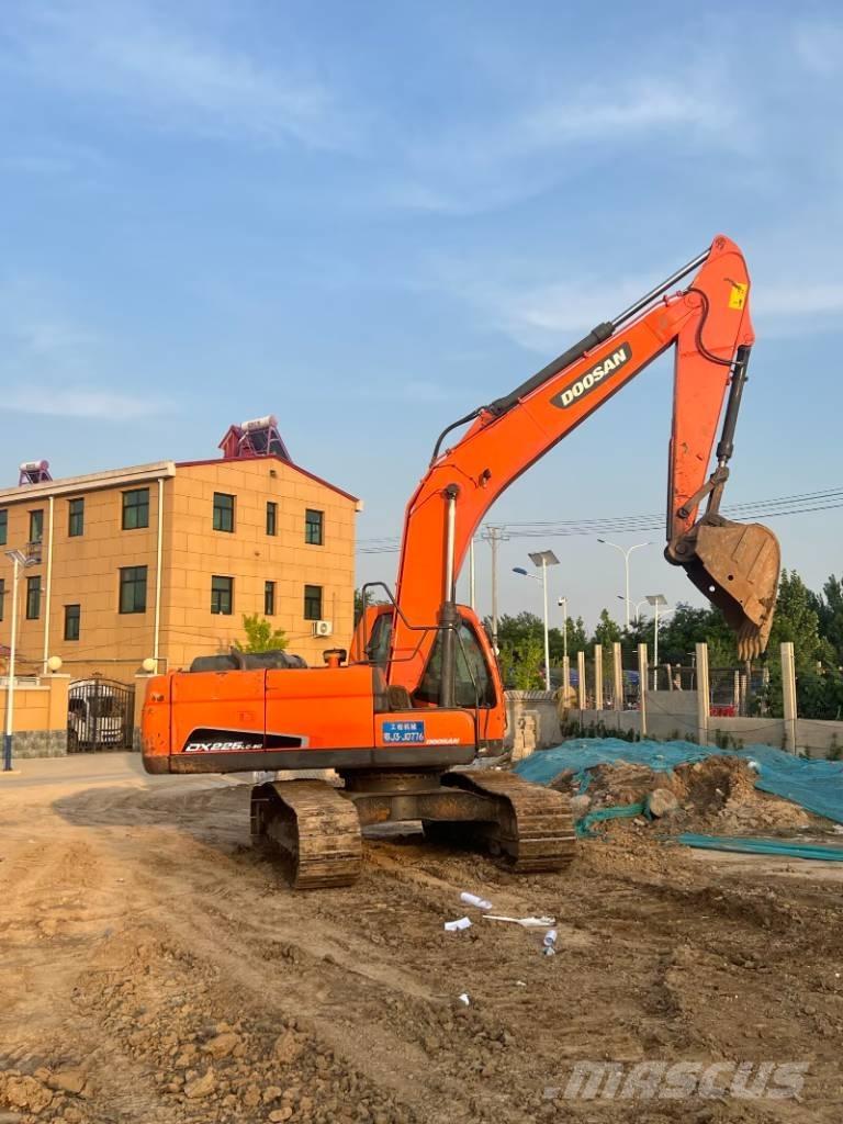 Doosan DX225LC-9C Εκσκαφείς με ερπύστριες