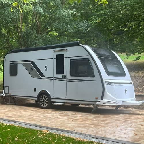 Knaus Südwind Αυτοκινούμενα τροχόσπιτα και τροχόσπιτα